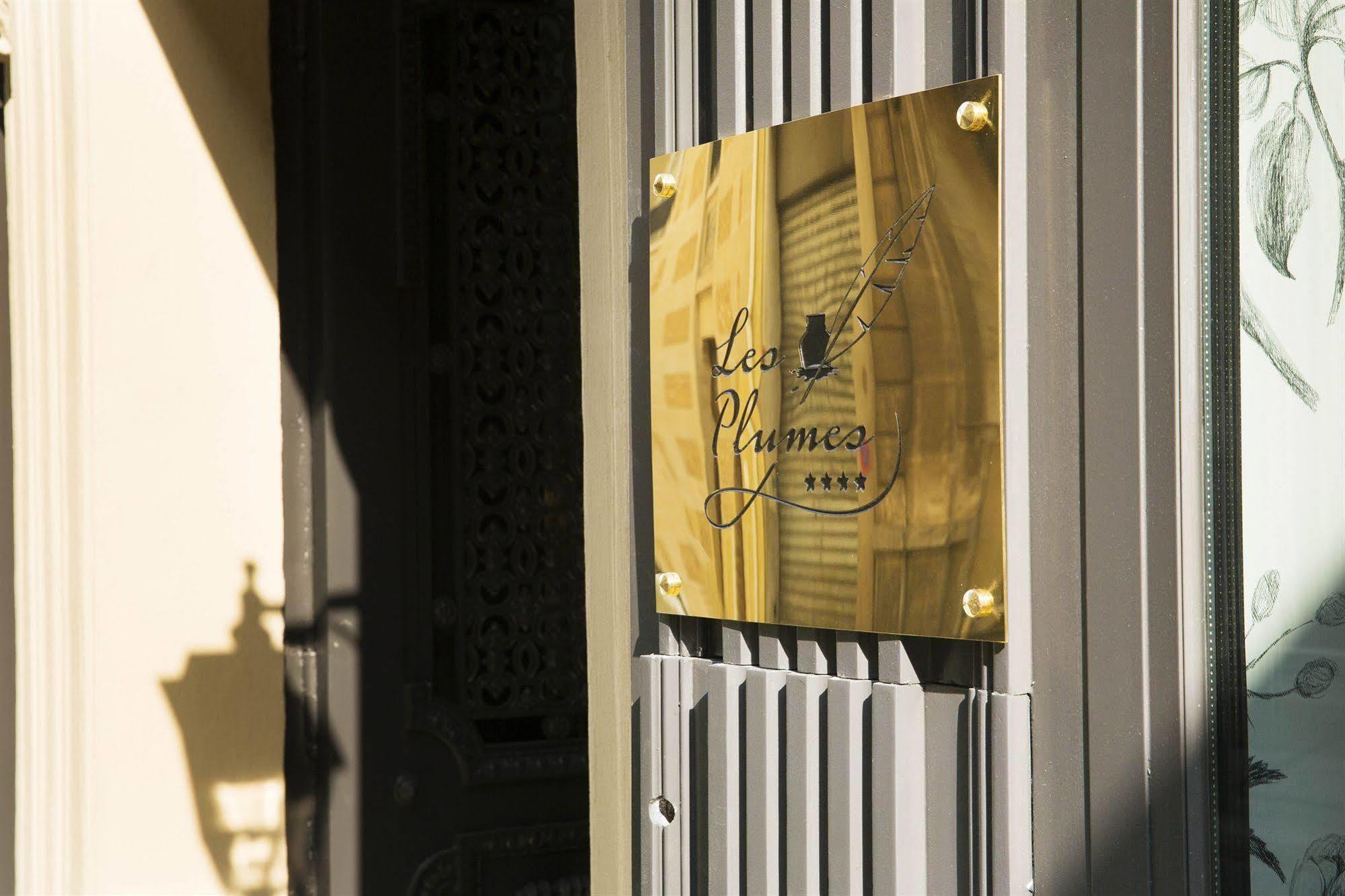 Les Plumes Hotel París Exterior foto